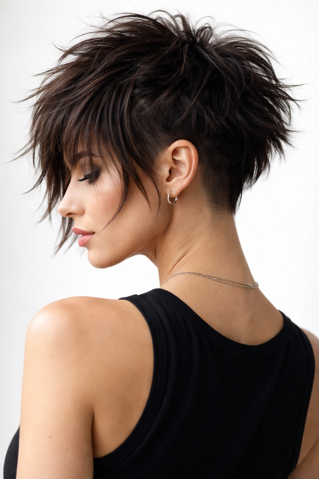 Short choppy shag with undercut at the nape for edgy silhouette